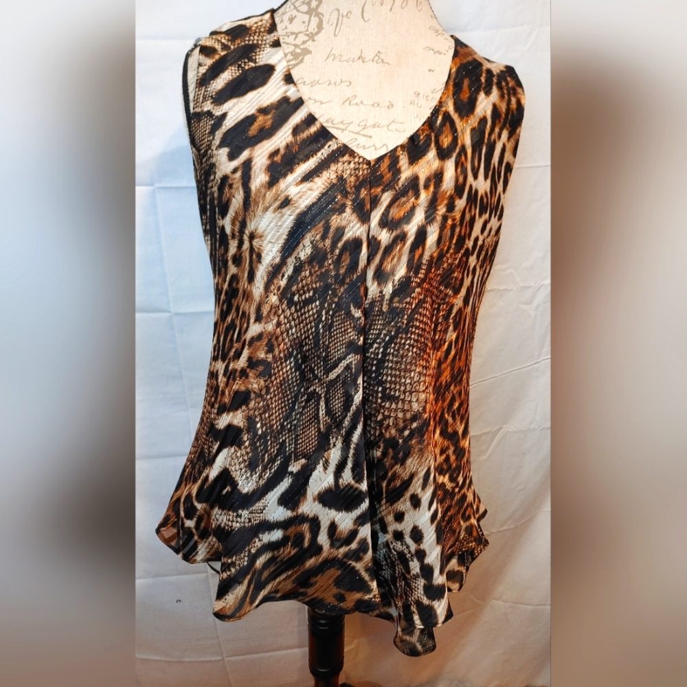 Frank Lyman Design Cheetah / Snakeskin Print Metallic Gold Thread Sleeveless Top